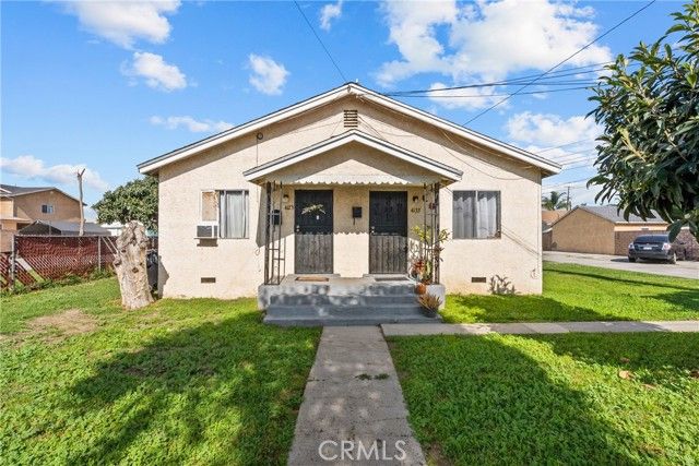 4123 Clara, Cudahy, CA 90201