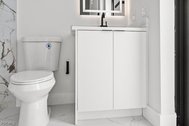 306 SW 26th AVE, Cape Coral, FL 33991