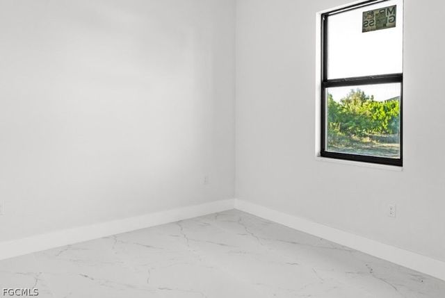 306 SW 26th AVE, Cape Coral, FL 33991