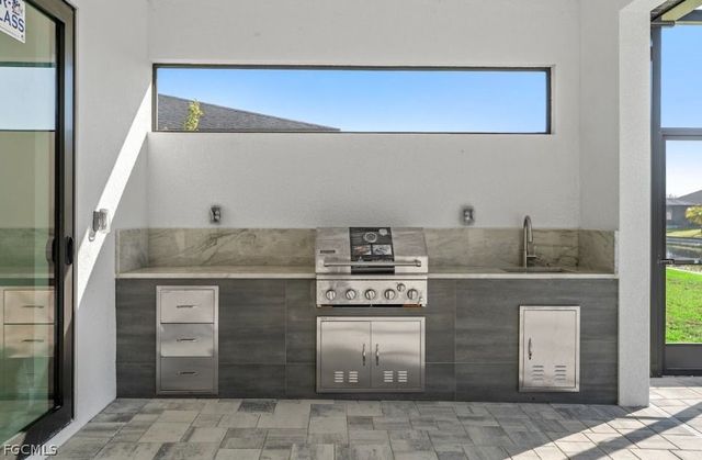 306 SW 26th AVE, Cape Coral, FL 33991