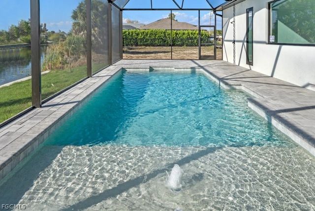 306 SW 26th AVE, Cape Coral, FL 33991