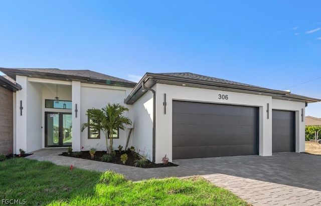 306 SW 26th AVE, Cape Coral, FL 33991