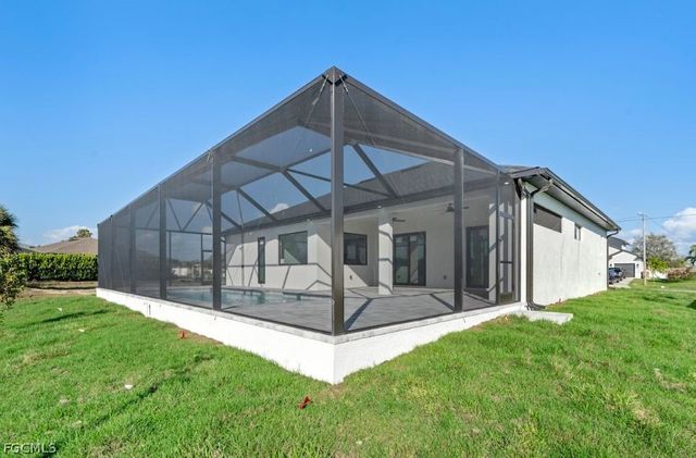 306 SW 26th AVE, Cape Coral, FL 33991