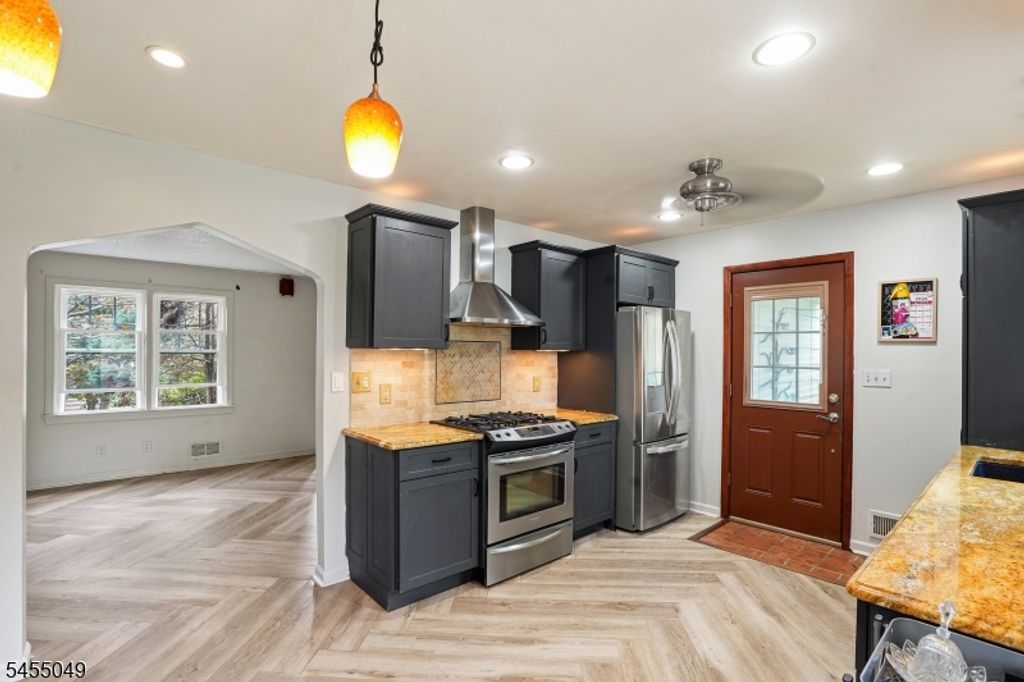 74 Starmond Ave, Clifton City, NJ 07013 — photo 4