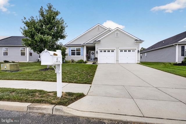 48 E DEHART AVE, Clayton, NJ 08312