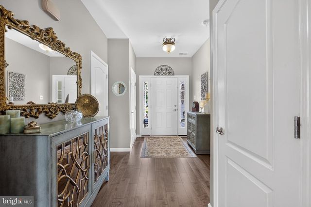 48 E DEHART AVE, Clayton, NJ 08312