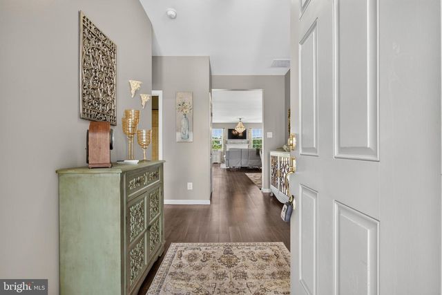 48 E DEHART AVE, Clayton, NJ 08312