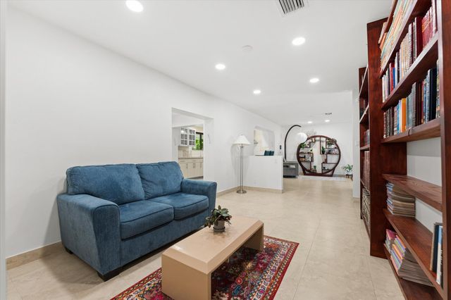 1101 NE 4th Court, Hallandale Beach, FL 33009