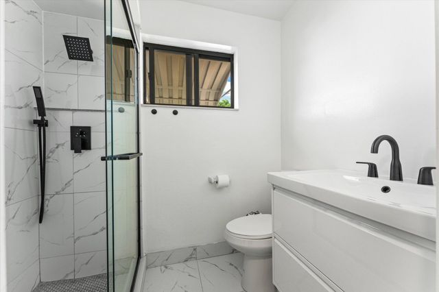 1101 NE 4th Court, Hallandale Beach, FL 33009