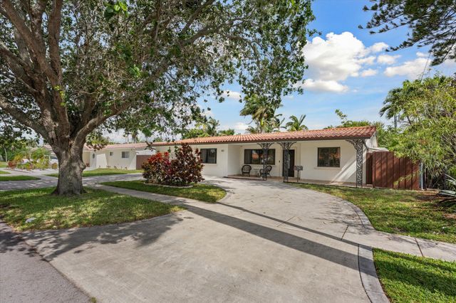 1101 NE 4th Court, Hallandale Beach, FL 33009