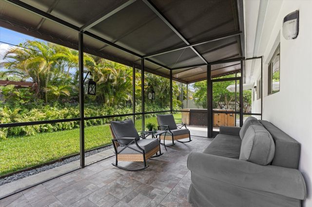 1101 NE 4th Court, Hallandale Beach, FL 33009