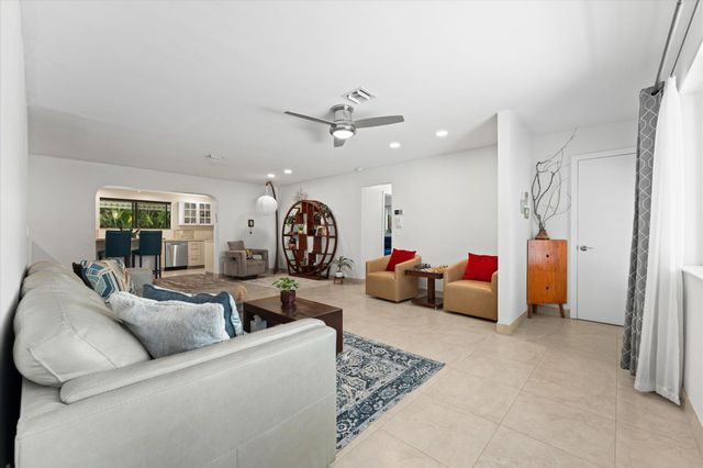 1101 NE 4th Court, Hallandale Beach, FL 33009