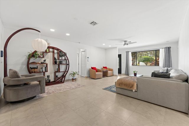 1101 NE 4th Court, Hallandale Beach, FL 33009