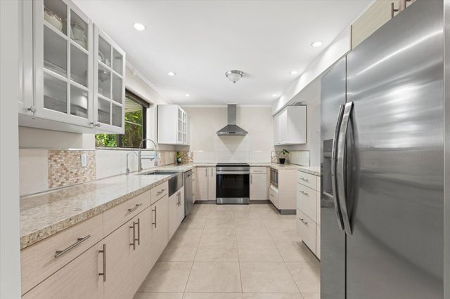 1101 NE 4th Court, Hallandale Beach, FL 33009