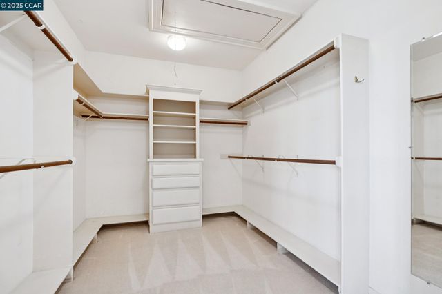 555 Highland Dr, Danville, CA 94526