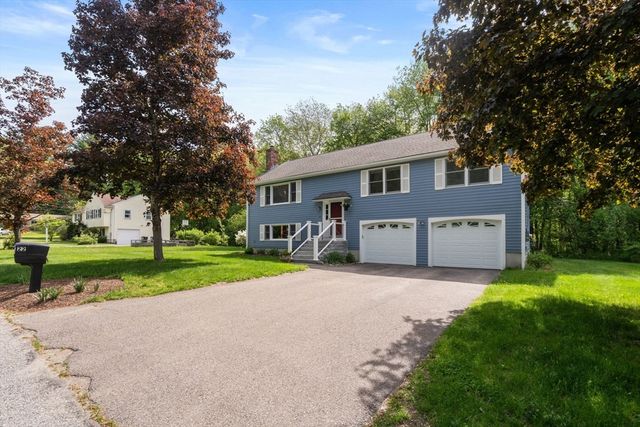 22 Causeway Street, Medfield, MA 02052