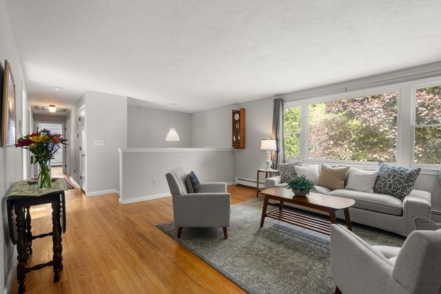 22 Causeway Street, Medfield, MA 02052