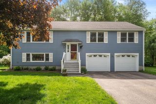 22 Causeway Street, Medfield, MA 02052