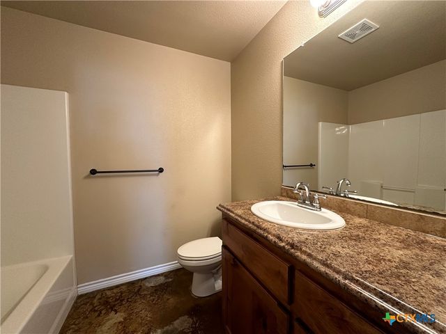 5353 Airport Highway 21, Maxwell, TX 78656