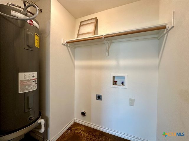 5353 Airport Highway 21, Maxwell, TX 78656