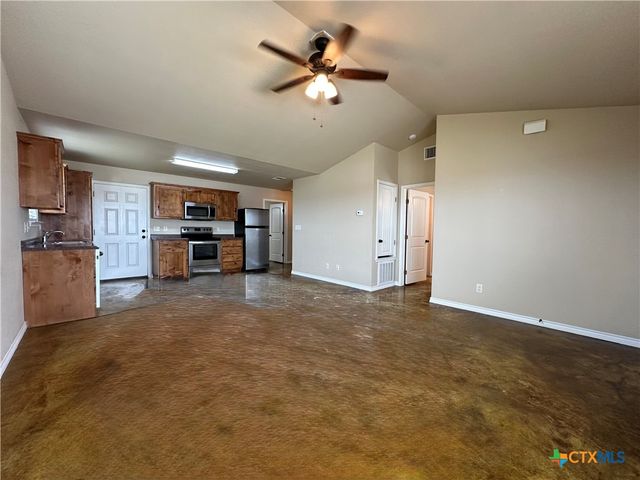 5353 Airport Highway 21, Maxwell, TX 78656