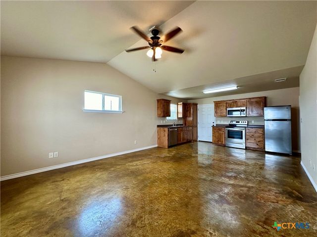 5353 Airport Highway 21, Maxwell, TX 78656