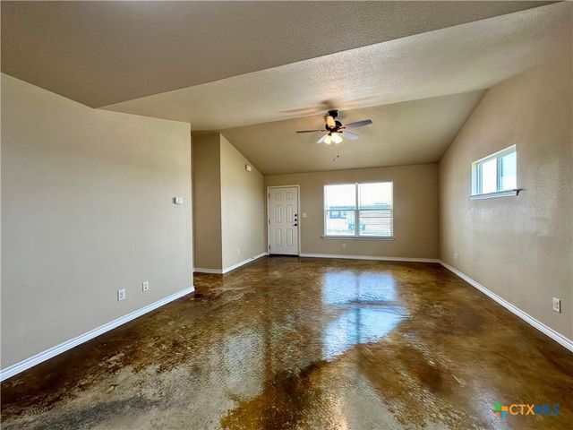 5353 Airport Highway 21, Maxwell, TX 78656