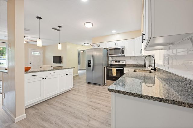 1136 SW SHOREWOOD DRIVE, Dunnellon, FL 34431