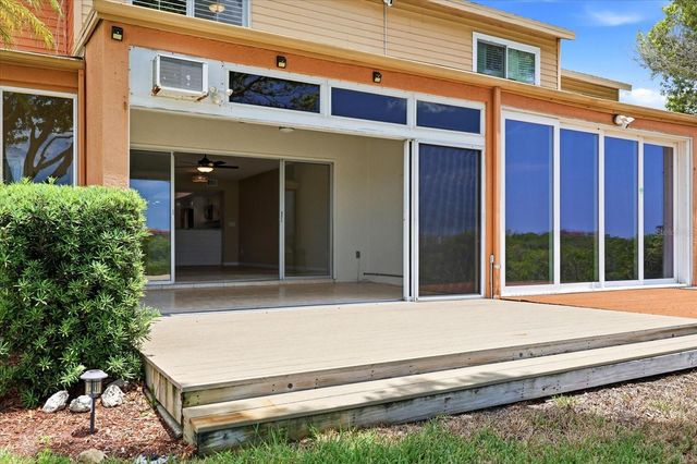 14628 LORIDAWN DRIVE 13, Seminole, FL 33776