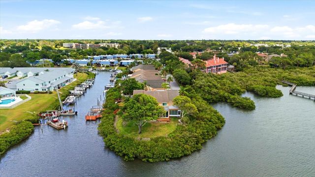14628 LORIDAWN DRIVE 13, Seminole, FL 33776