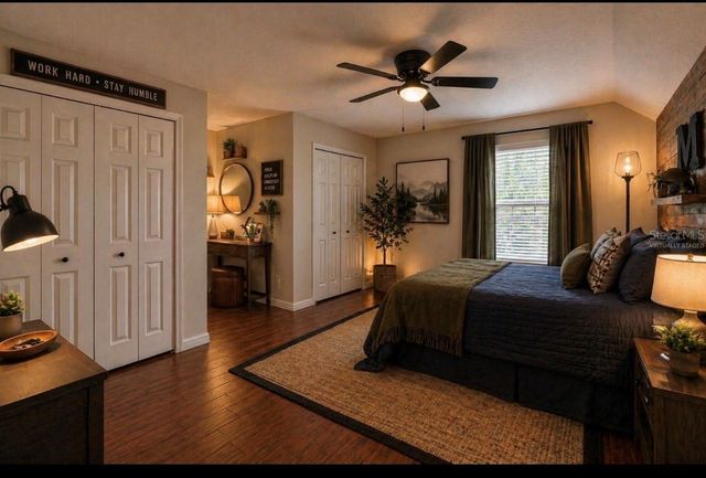 250 N WALKER STREET, Oakland, FL 34760