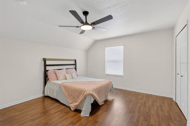 250 N WALKER STREET, Oakland, FL 34760