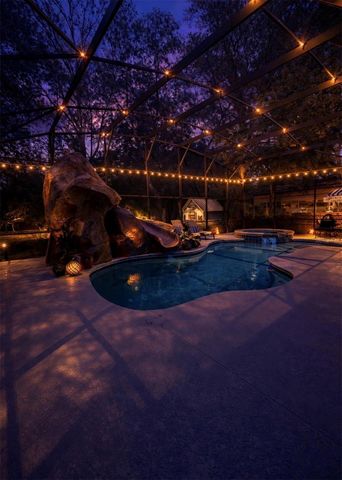 250 N WALKER STREET, Oakland, FL 34760