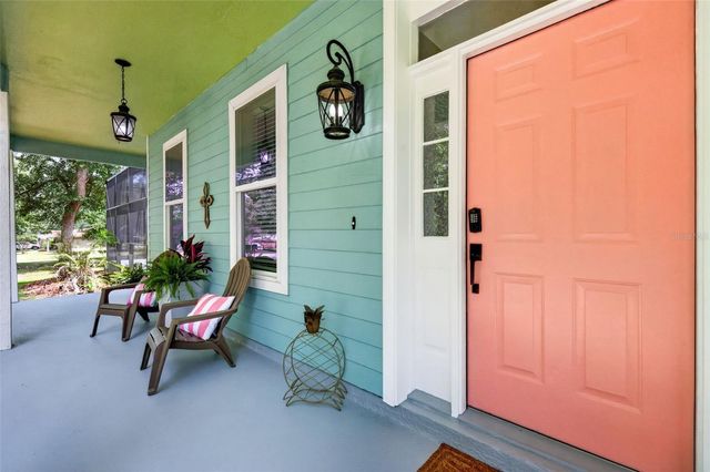 250 N WALKER STREET, Oakland, FL 34760