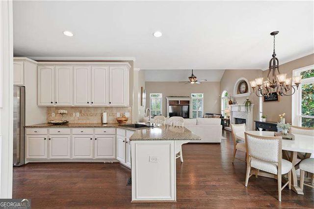 125 Kremer Falls Trace, Canton, GA 30114