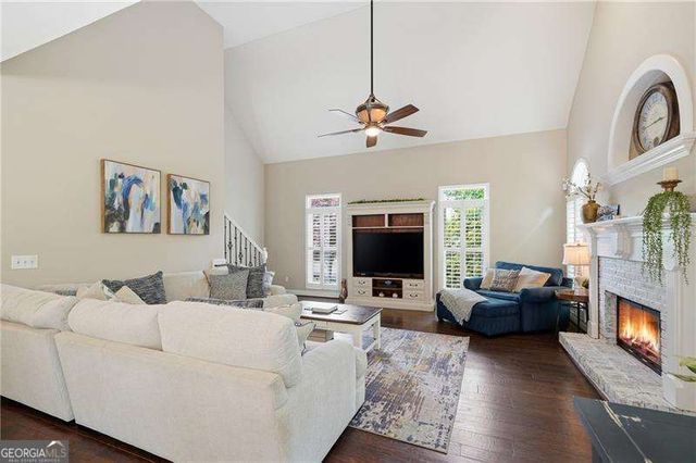 125 Kremer Falls Trace, Canton, GA 30114