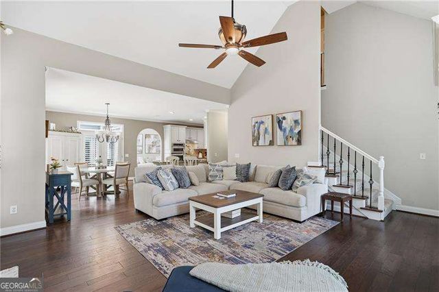 125 Kremer Falls Trace, Canton, GA 30114