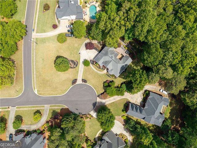 125 Kremer Falls Trace, Canton, GA 30114