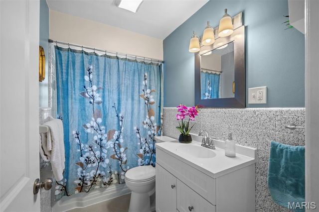 930 Blackberry Place, St Louis, MO 63130