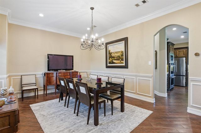 90 Greenview Street, Montgomery, TX 77356