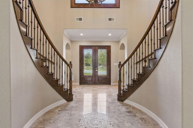 90 Greenview Street, Montgomery, TX 77356