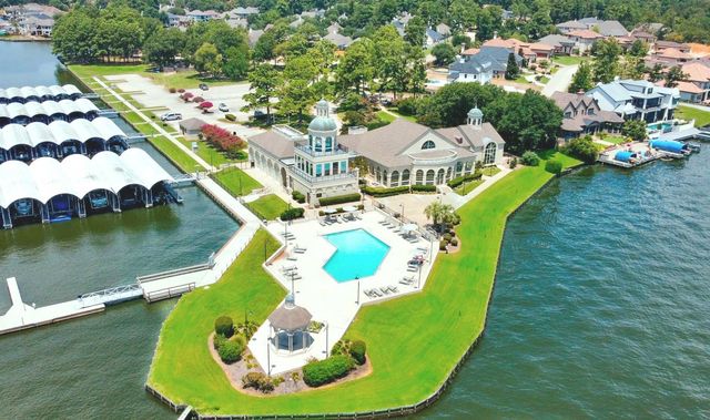 90 Greenview Street, Montgomery, TX 77356