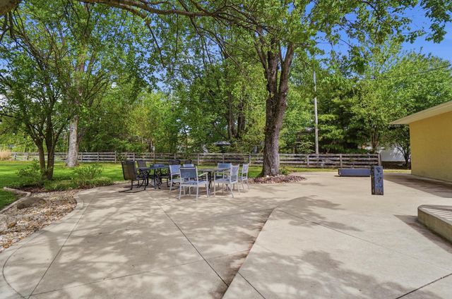 6040 E Walnut Street, Westerville, OH 43081