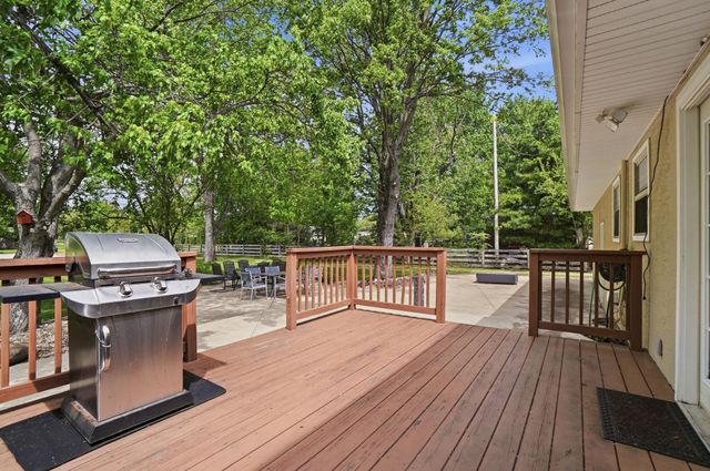 6040 E Walnut Street, Westerville, OH 43081