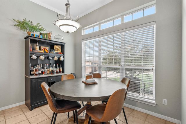 1400 Radisson Drive, Hewitt, TX 76643