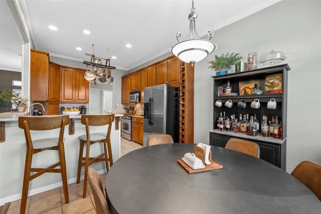 1400 Radisson Drive, Hewitt, TX 76643