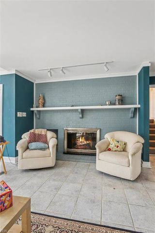 182 Revelle DR, Newport News, VA 23608