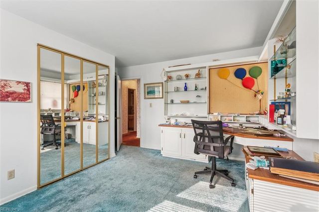 182 Revelle DR, Newport News, VA 23608