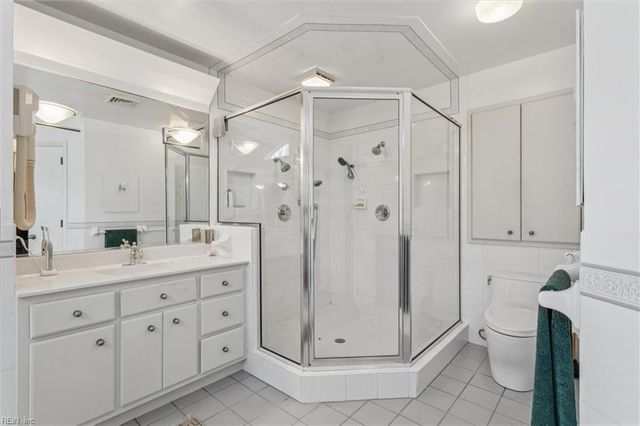 182 Revelle DR, Newport News, VA 23608