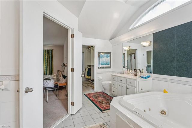 182 Revelle DR, Newport News, VA 23608